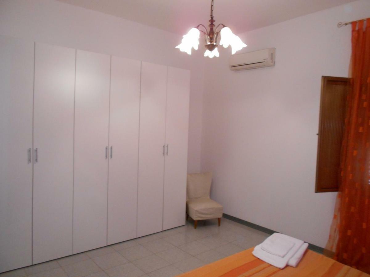 Casa Bianca Villa Сиракуза Екстериор снимка
